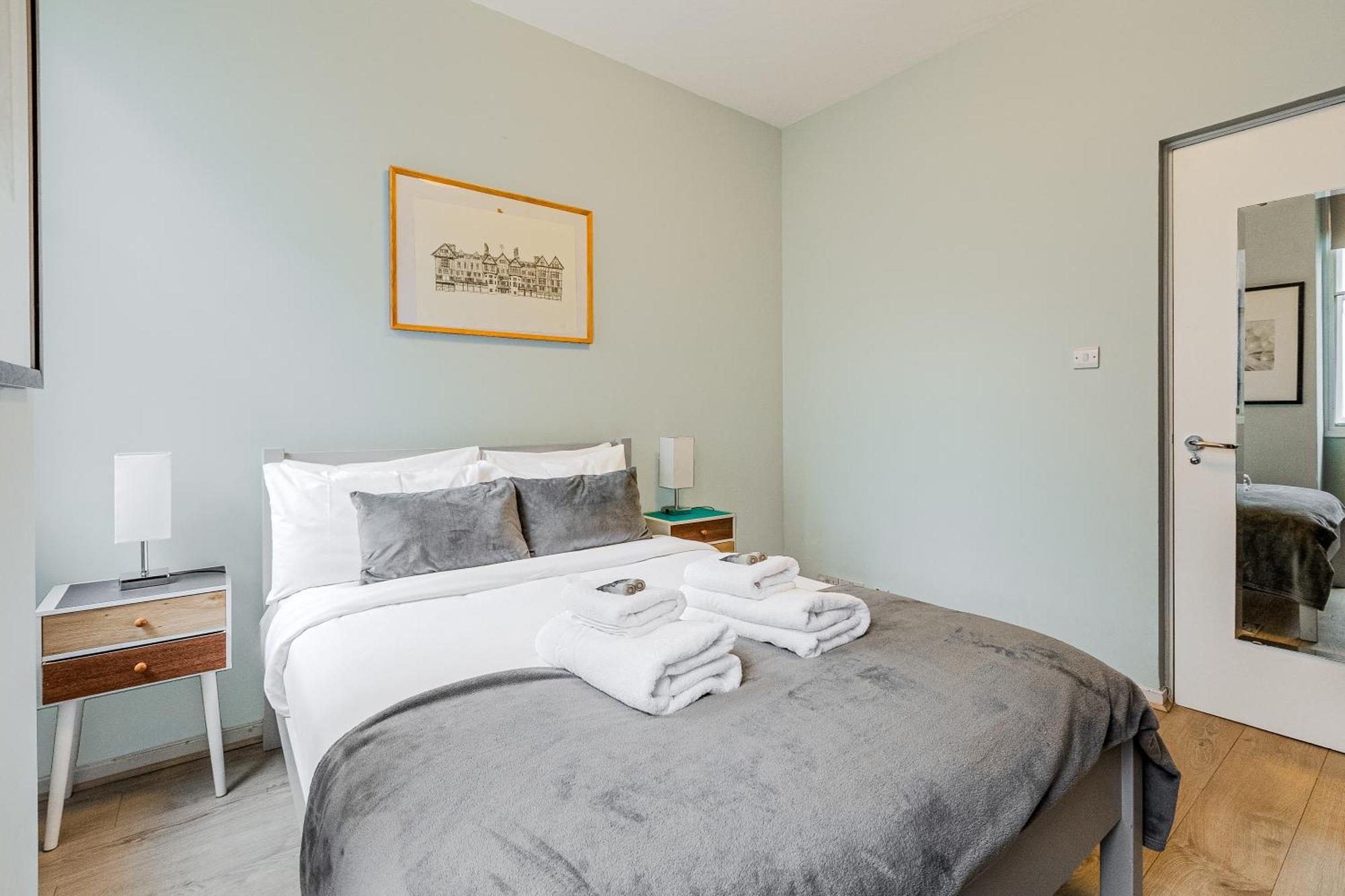 Stunning Central 2Br Flat Btw Soho & Covent Garden London Kültér fotó